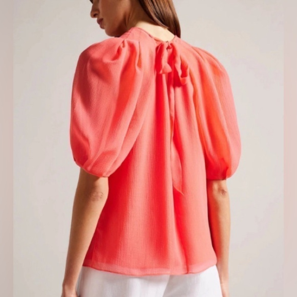 Ted Baker “Natelie” boxy top with puff sleeves - Size 4 - Picture 2 of 3